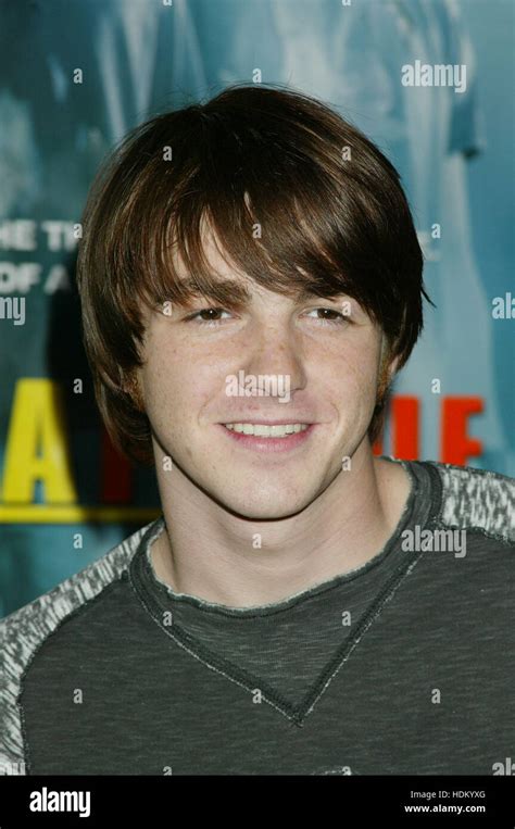 drake bell age 2004